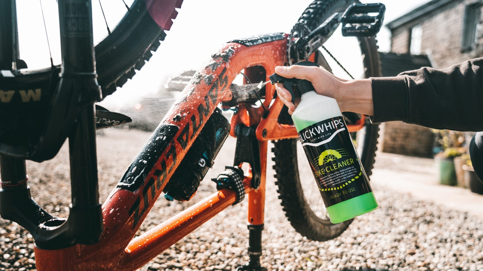 Benefits of Using Biodegradable Cleaning Solutions for Your Bicycle and Motorbike